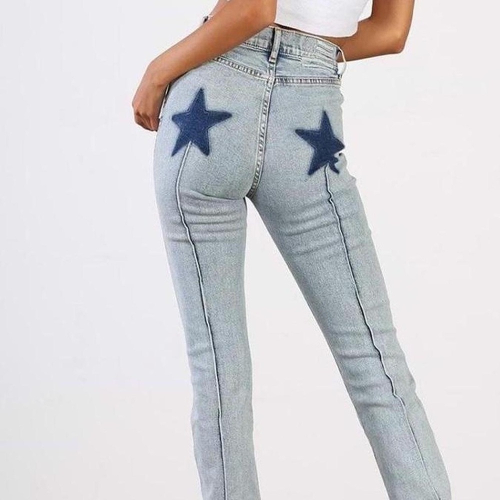 Revive Rising Star Distressed Jeans Size 28 NWT